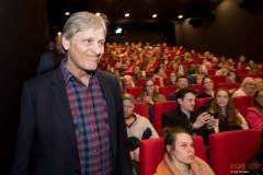 14-Deux-salles-combles-pour-la-presentation-de-THE-DEAD-DONT-HURT-en-presence-de-Viggo-Mortensen