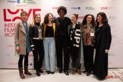 26-Christelle-Cornil-Lucie-Debay-Sandrine-Blancke-Joely-Mbundu-Sophie-Breyer-Hassiba-Halabi-et-Jo-Deseure-presentes-pour-la-Rencontre-des-comediennes