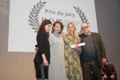 82-Zita-Paloczi-Agnes-Krasznahorkai-et-Katalin-Moldovai-avec-Frederic-Fonteyne-lors-de-la-remise-du-Prix-du-Jury-a-WITHOUT-AIR