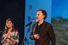 Alessandro-Aronadio-lors-de-sa-presentation-et-futur-laureat-du-Prix-du-Public-pour-PER-TE
