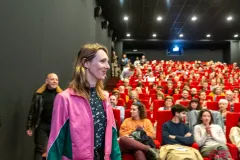 Julien-Hecq-et-Pauline-Clement-presentent-DE-LA-COMEDIE-FRANCAISE-a-Mons