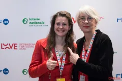 Lactrice-Manon-Altazin-et-la-realisatrice-Dominique-Fischbach-presentes-a-Mons-pour-ELLE-ENTEND-PAS-LA-MOTO