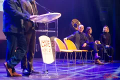 Le-Jury-International-sur-la-scene-du-Theatre-Royal-de-Mons