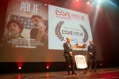 Remise-du-Prix-du-Public-au-film-italien-PER-TE