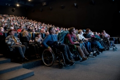 14-mars-Le-public-a-Imagix-Mons-lors-de-la-seance-Aviq