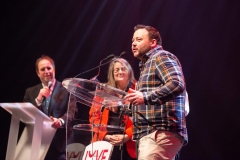 97-Ceremonie-de-cloture-Fabian-Lecastel-egalement-present-pour-le-Prix-du-Public-recu-par-LE-REPONDEUR
