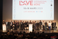 100-Photo-de-famille-pour-les-laureats-et-les-jurys-de-ledition-2023-du-Love-International-Film-Festival