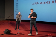 63-Alexis-Michalik-echange-avec-le-public-a-lissue-de-la-projection-de-Une-histoire-damour